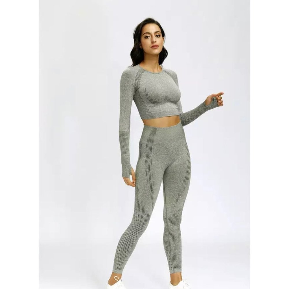 VItal Seamless Leggings and Crop Top Set